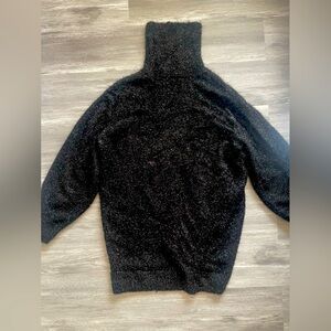 Sparkled oversized sweater/turtleneck